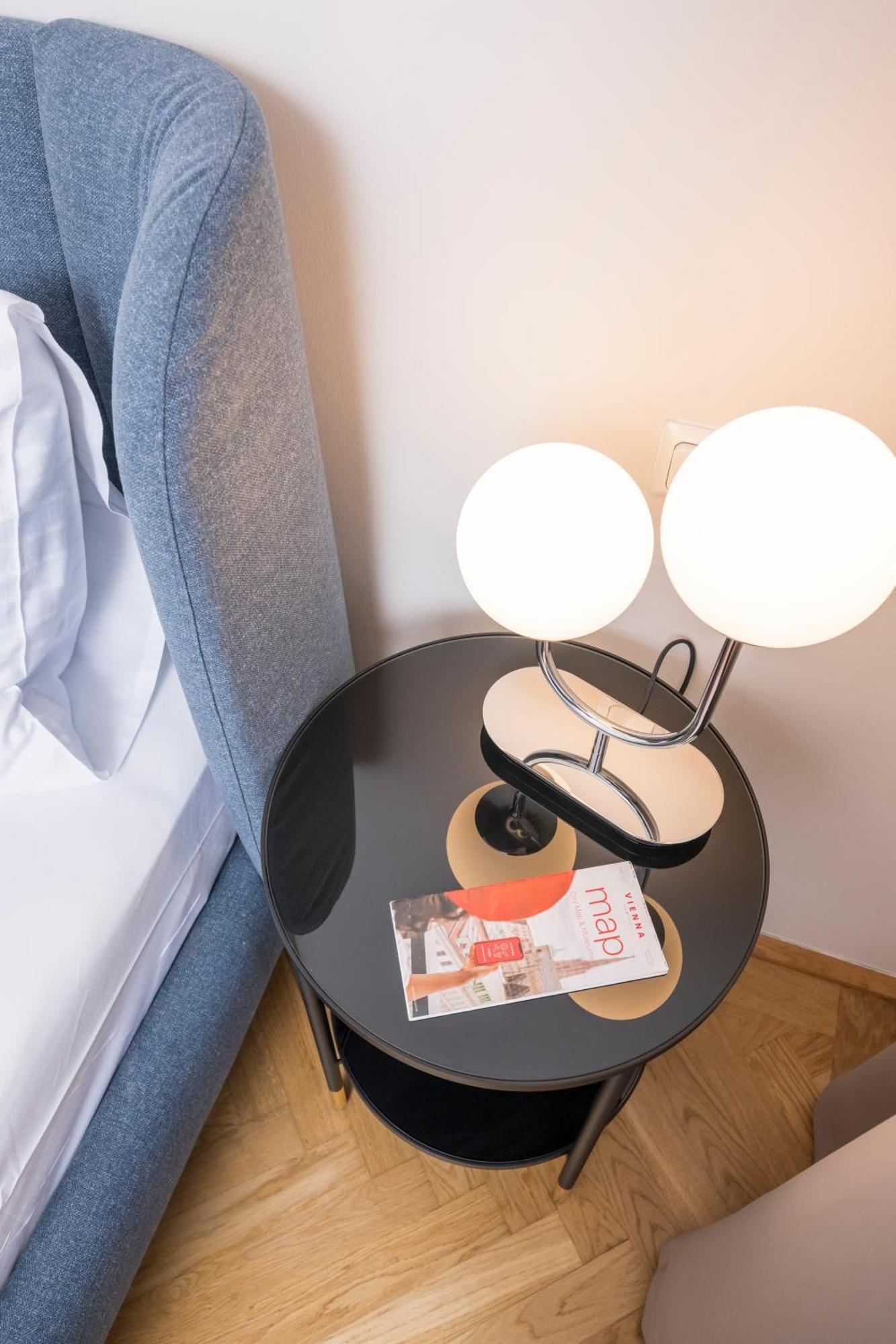 Luxury Suites Liechtenstein Bécs Kültér fotó