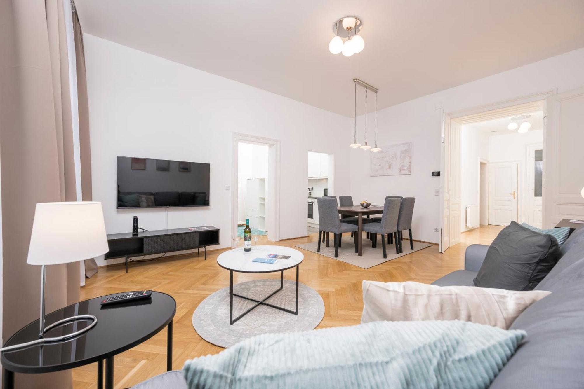 Luxury Suites Liechtenstein Bécs Kültér fotó
